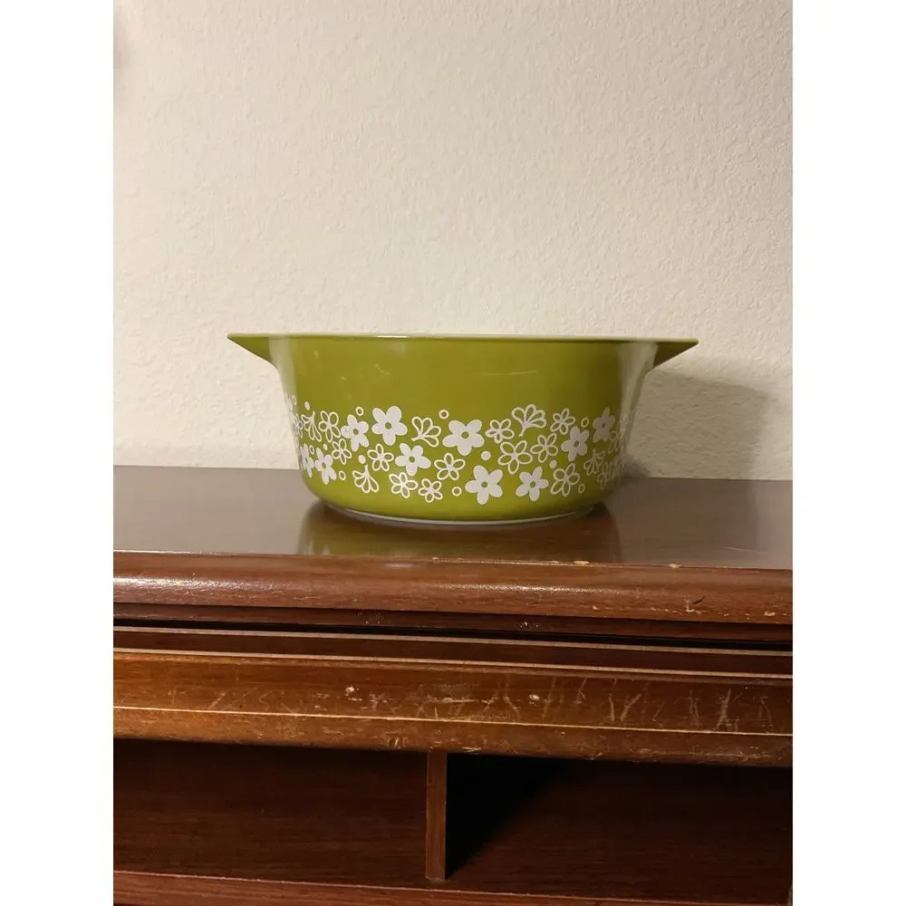 Pyrex vintage spring